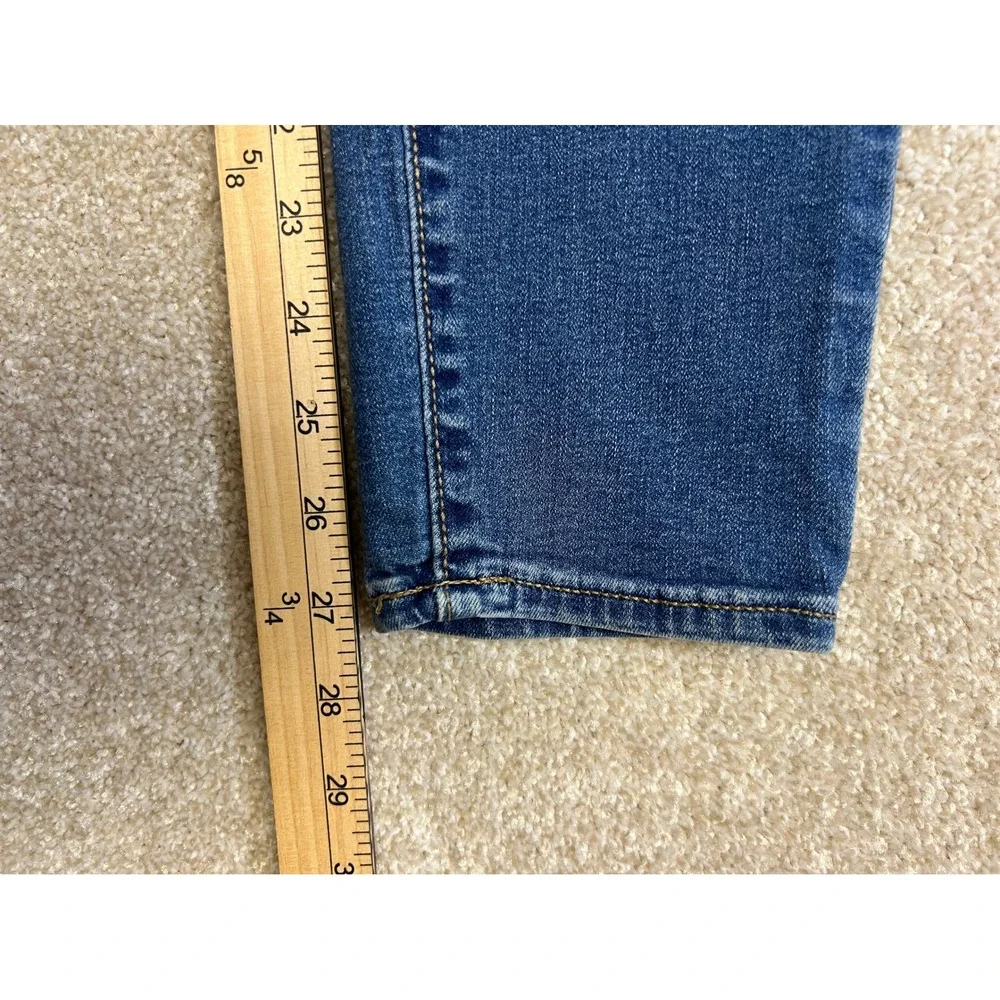 Old Navy Rockstar Super Skinny Blue Denim Distressed Jeans Women's Size 8‎